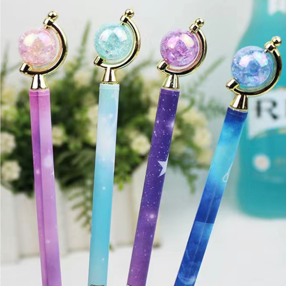 4️⃣ Starry Planet Gel Pens